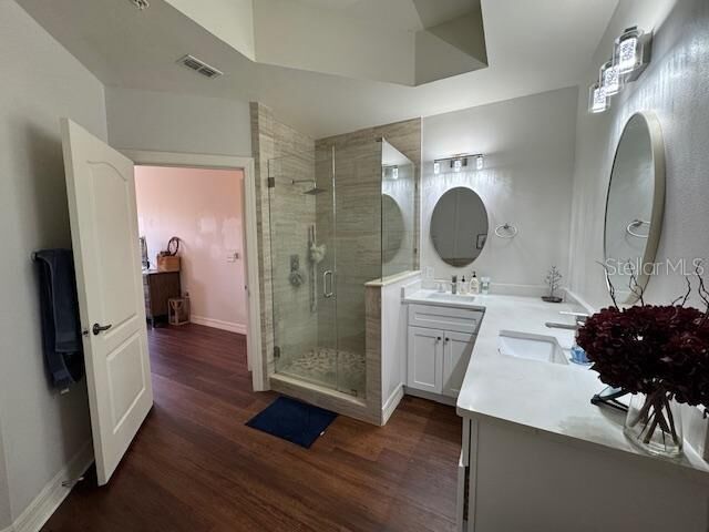 Property Photo: 513 Mirasol Circle 303 FL 34747