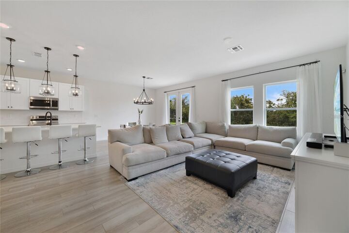 Property Photo:  1188 Pearl Tree Road  FL 32725 