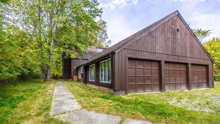 Property Photo:  9202 Crawford Road  MI 48063 