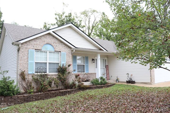Property Photo:  9904 Lockeport Point  MO 63050 