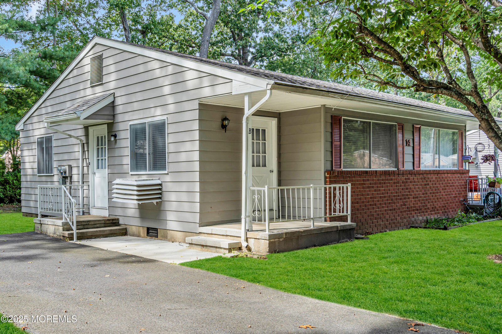 Property Photo:  14 Roosevelt City Road B  NJ 08759