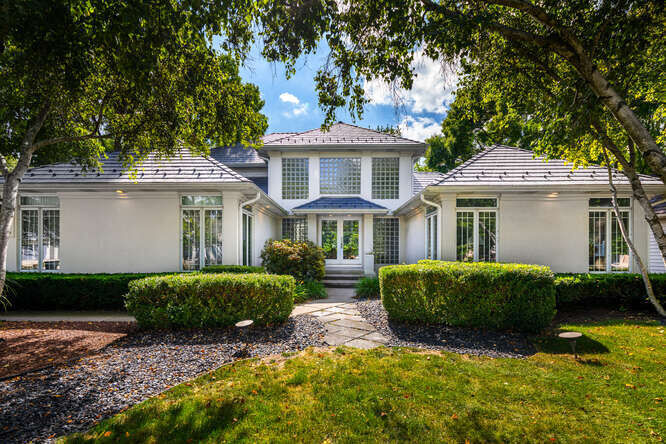 2255 Palmer Circle  Naperville IL 60564 photo
