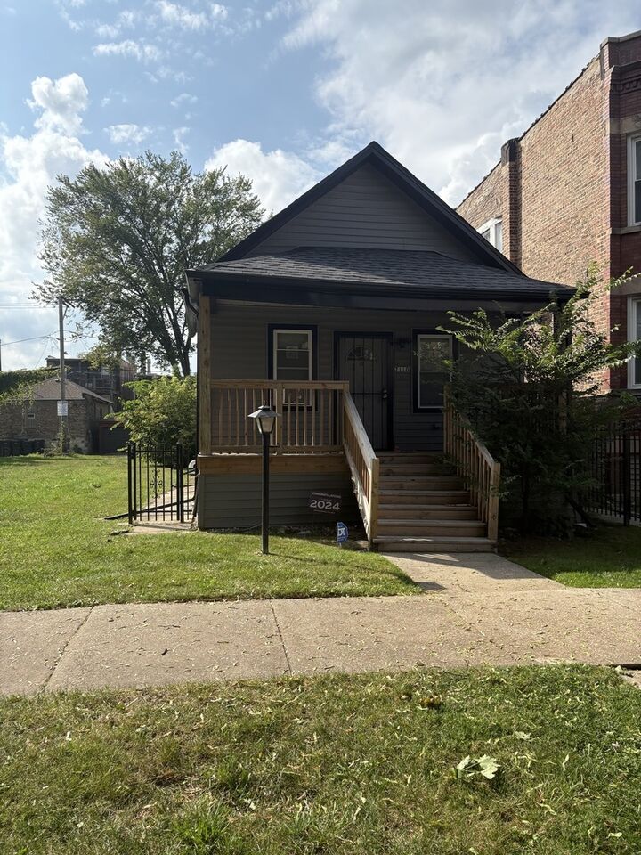 7110 S Champlain Avenue  Chicago IL 60619 photo