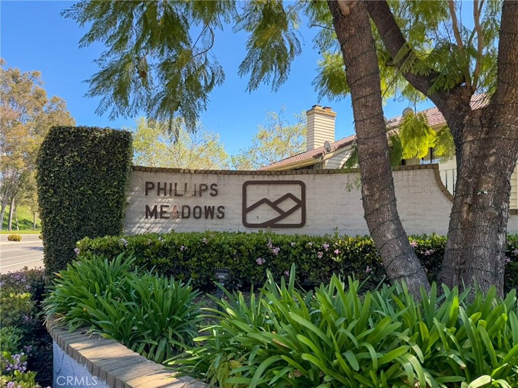 Property Photo:  32 Town And Country Road  CA 91766 