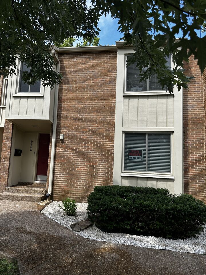 Property Photo:  6905 Highland Park Dr  TN 37205 