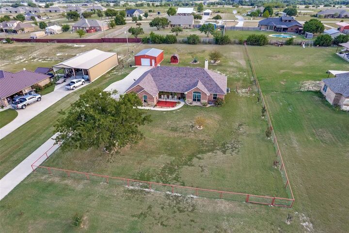 Property Photo: 143 Gibson Lane TX 76088