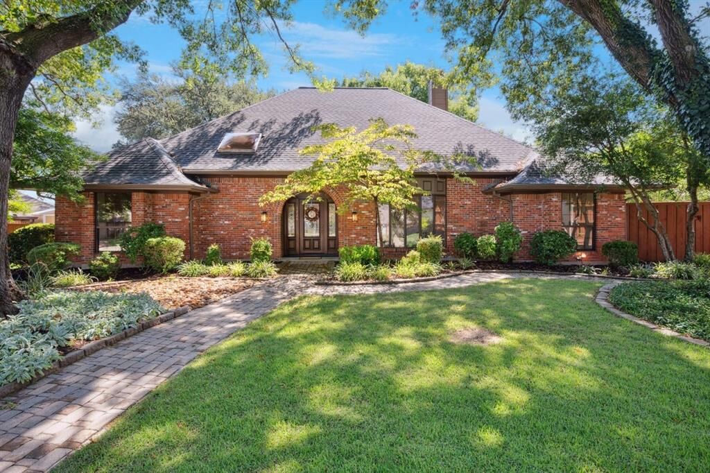Property Photo:  1724 Sandpiper Lane  TX 75075 