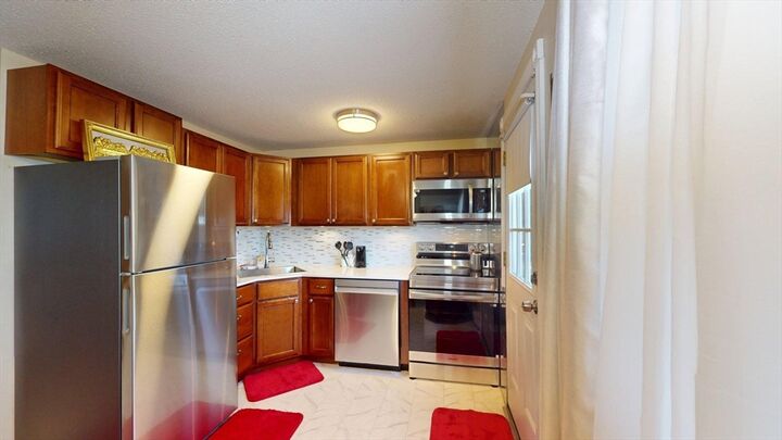 Property Photo: 420 Main Street 71 MA 01001