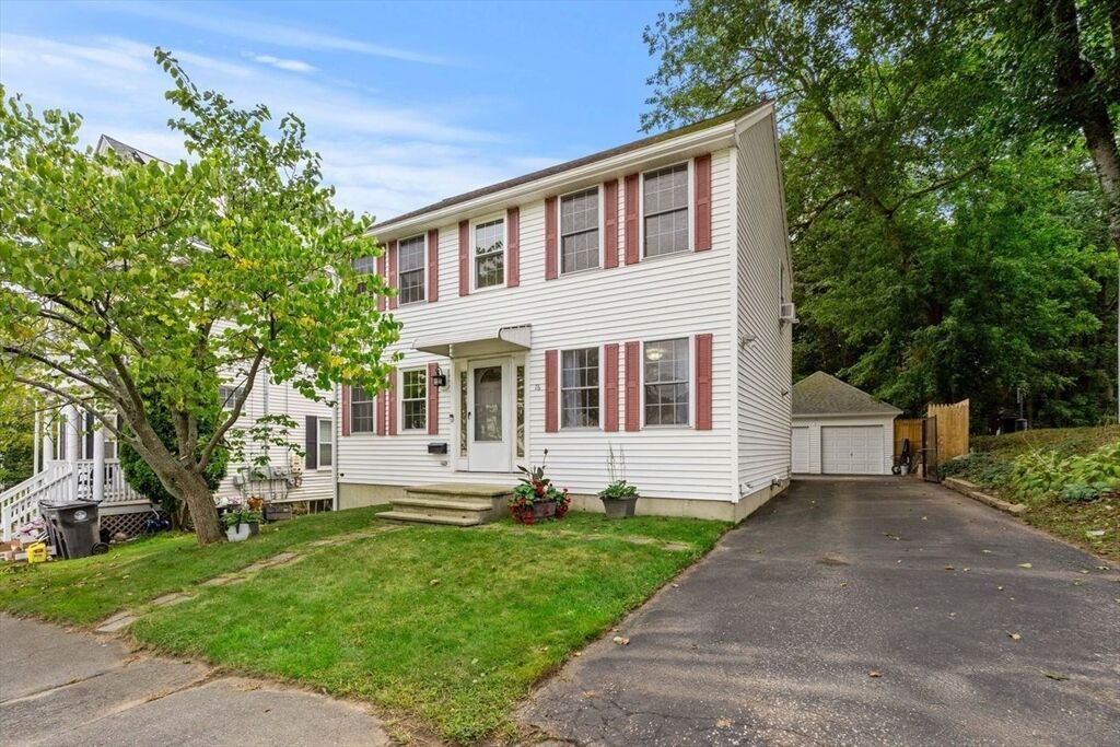 Property Photo:  16 Broad St  MA 01832 