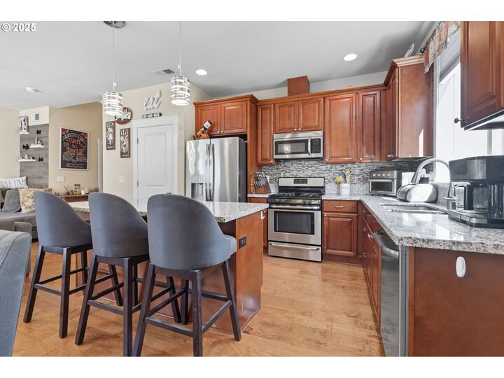 Property Photo: 6007 NE 55th Cir WA 98661