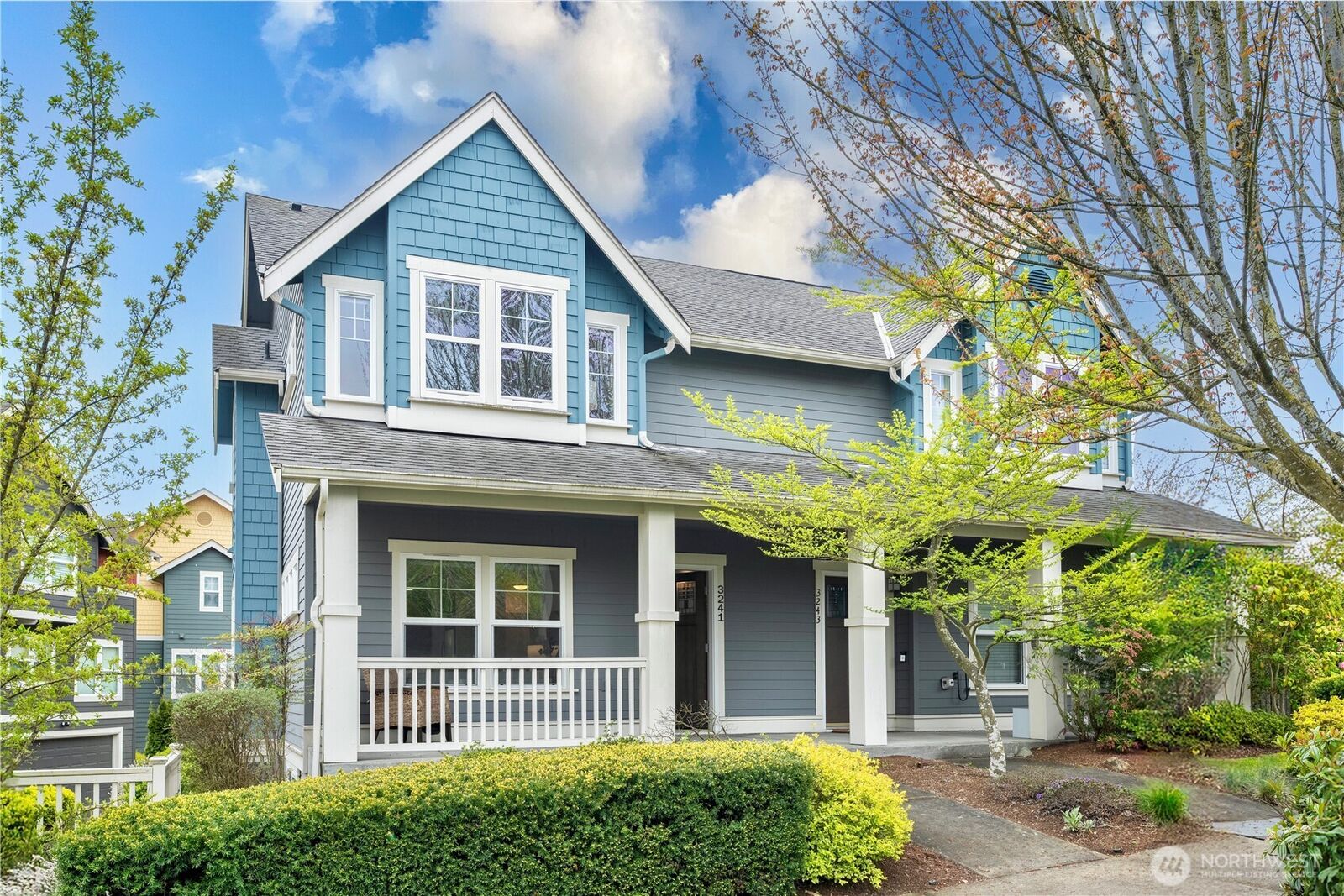 Property Photo: 3241 SW Raymond St 1B WA 98126