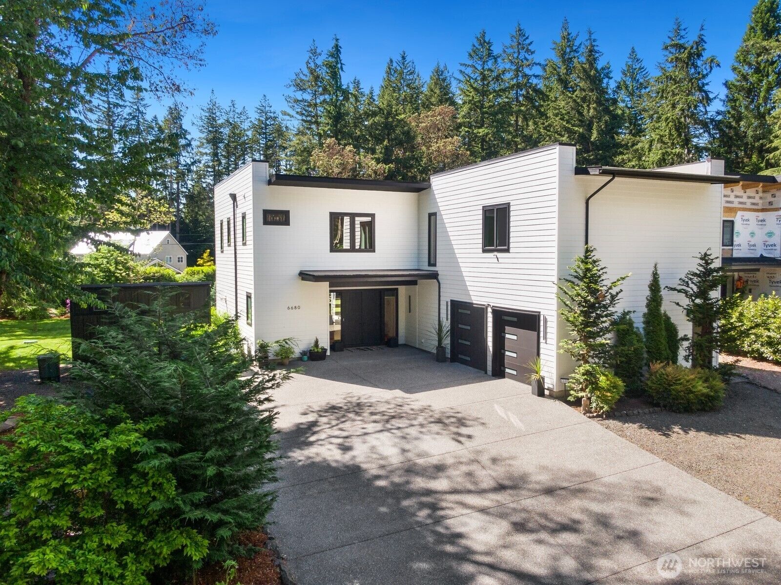 Property Photo:  6680 NE Ralston Road  WA 98110 