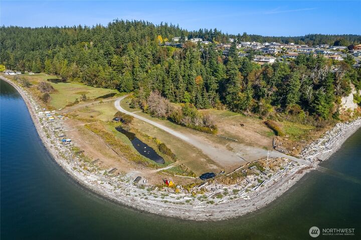 Property Photo:  24  Malabar Drive  WA 98282 