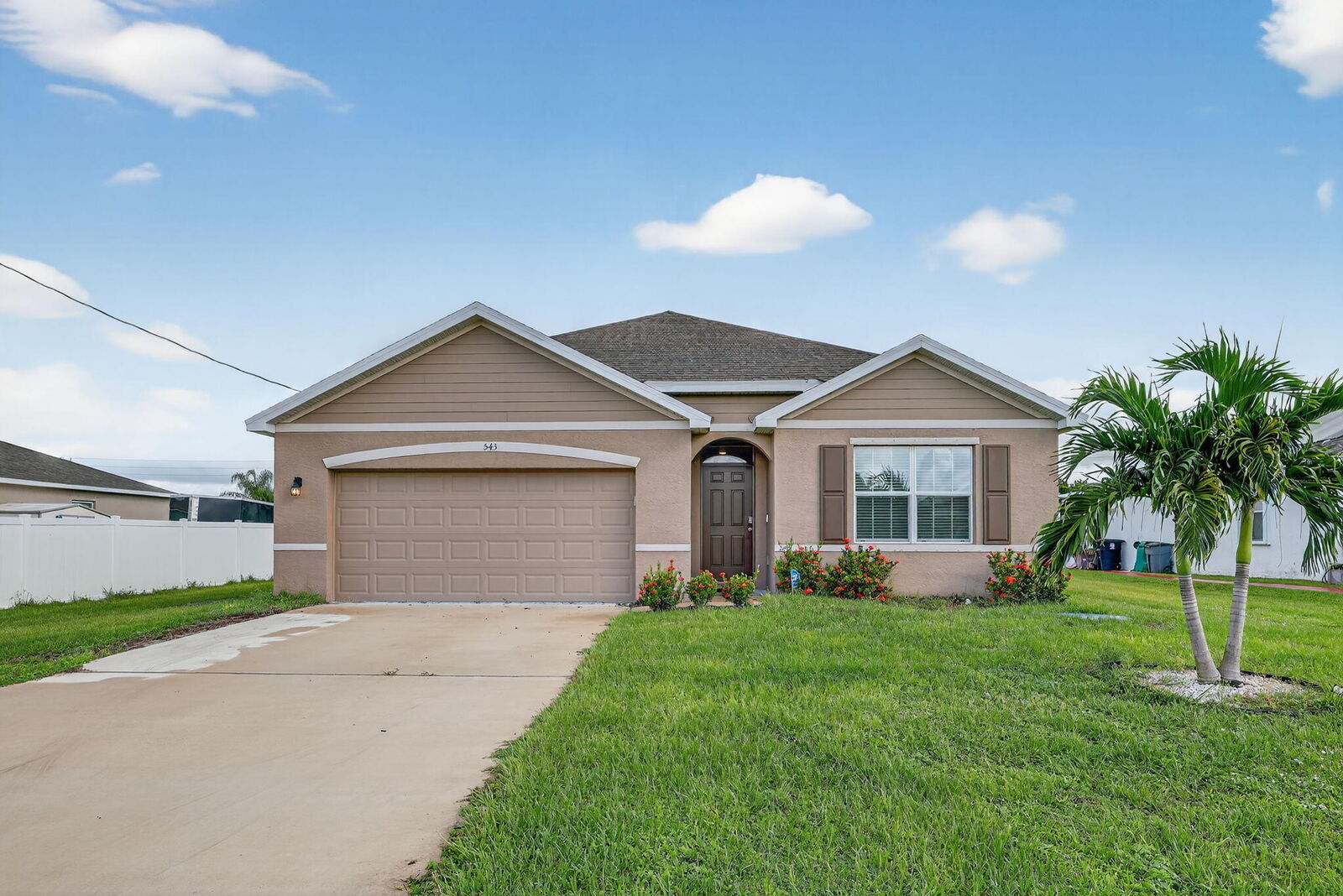 Property Photo:  543 SW Whitmore Drive  FL 34984