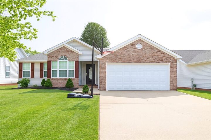 Property Photo:  155 Shanks Mill Drive  KY 42104 