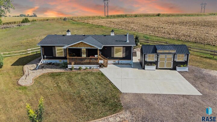 Property Photo:  47443 294th St  SD 57004 
