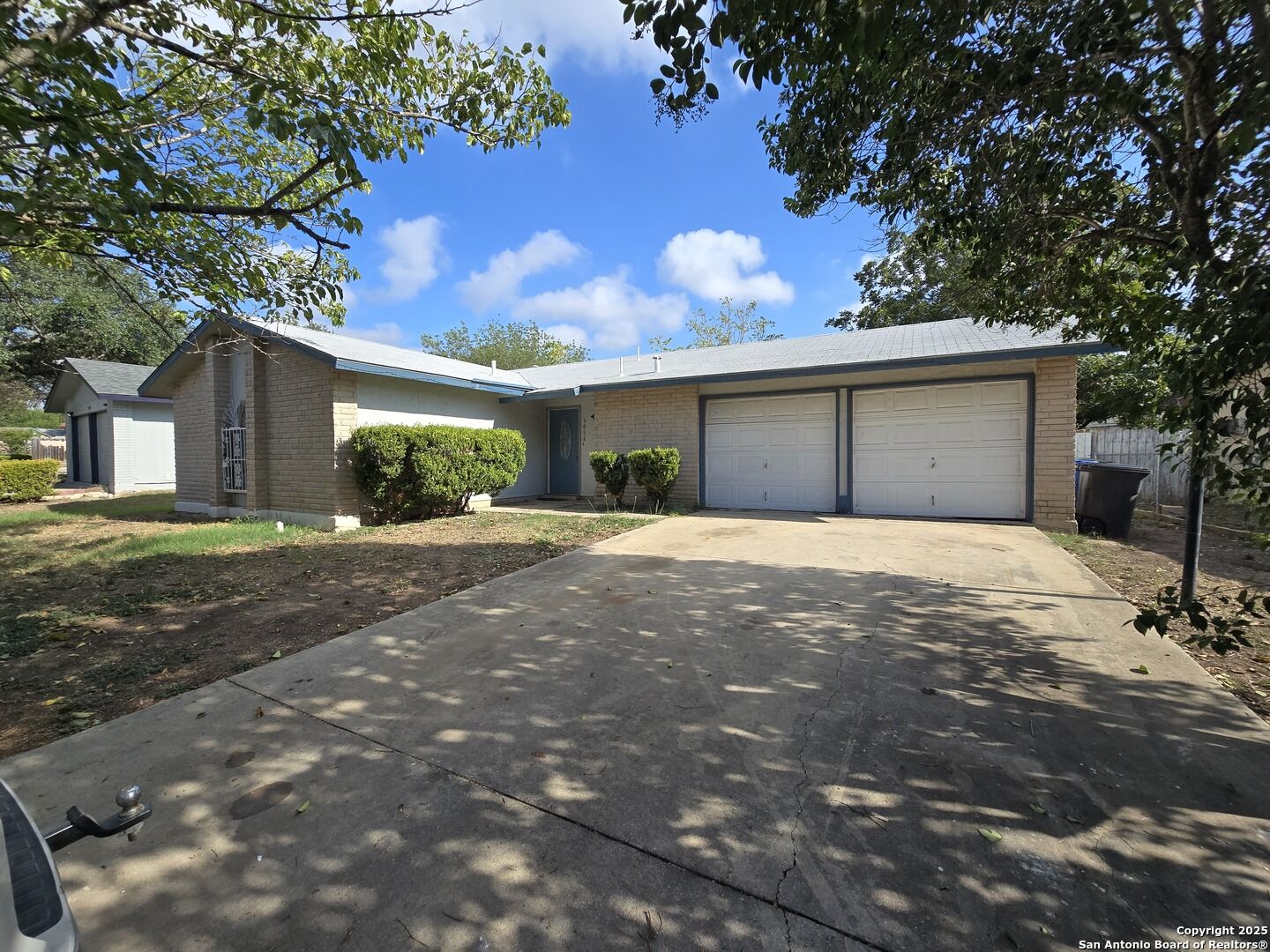 Property Photo:  9054 Bowline  TX 78242 