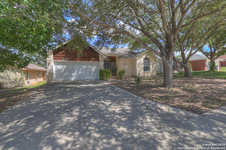 Property Photo:  2113 Sungate  TX 78130 