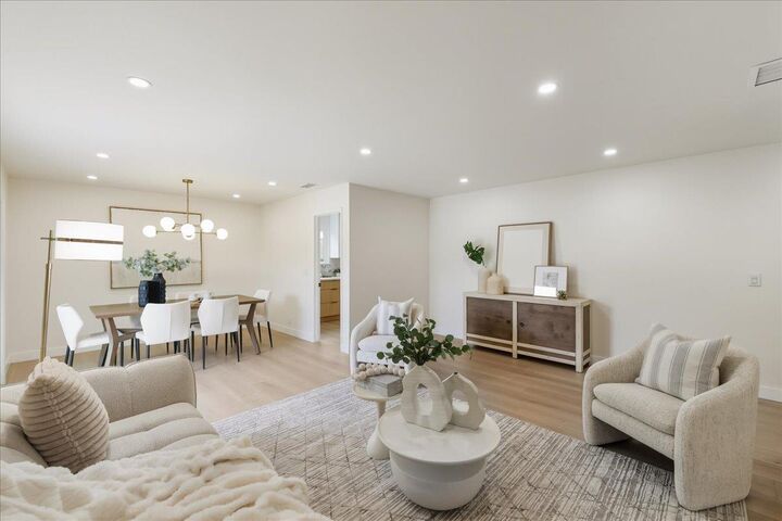 Property Photo:  1127 Viscaino Avenue  CA 94086 