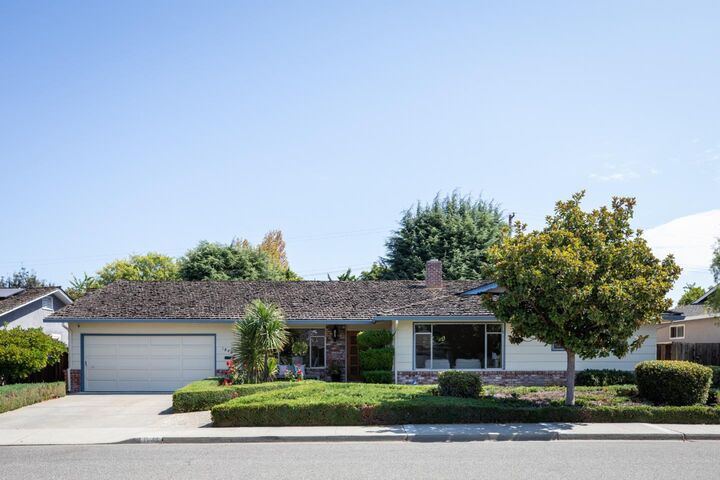 Property Photo:  1849 Fordham Way  CA 94040 