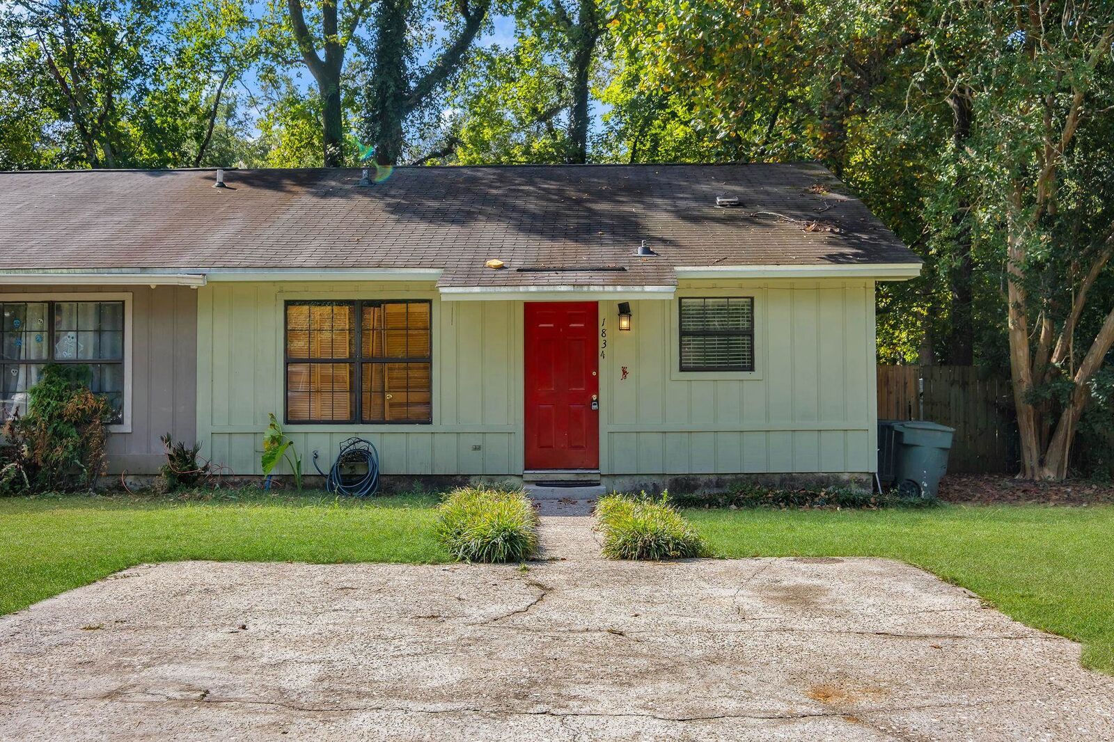 Property Photo:  1834 Meriadoc Court  FL 32303 
