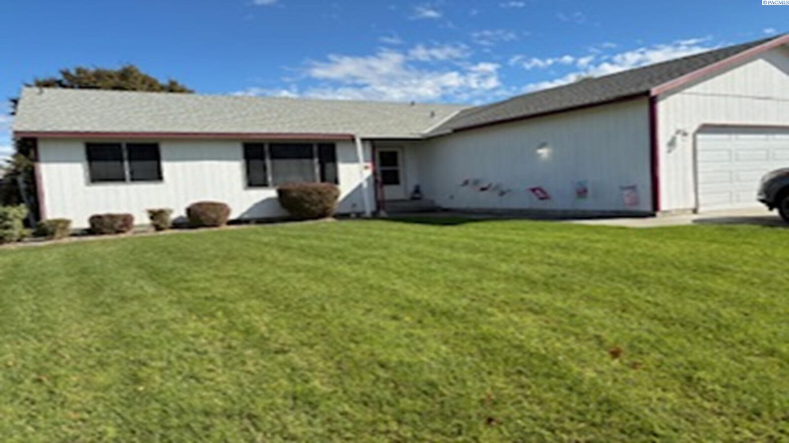 Property Photo: 4519 Yuma Dr. WA 99301