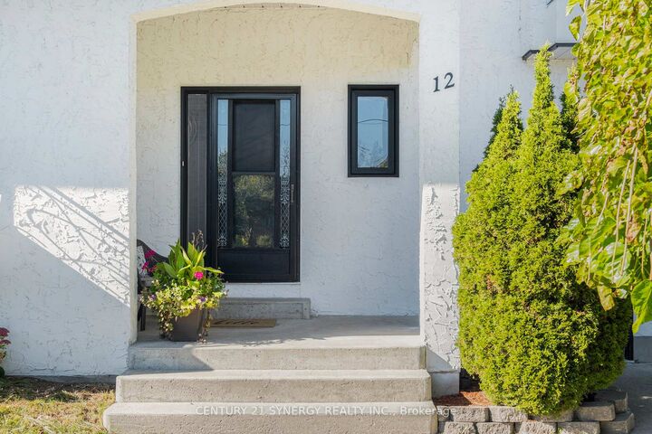 Property Photo:  12 Davis Lane  ON K7A 4S5 