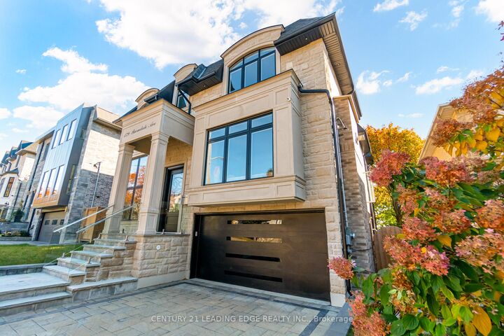 Property Photo:  179 Burndale Avenue  ON M2N 1T1 