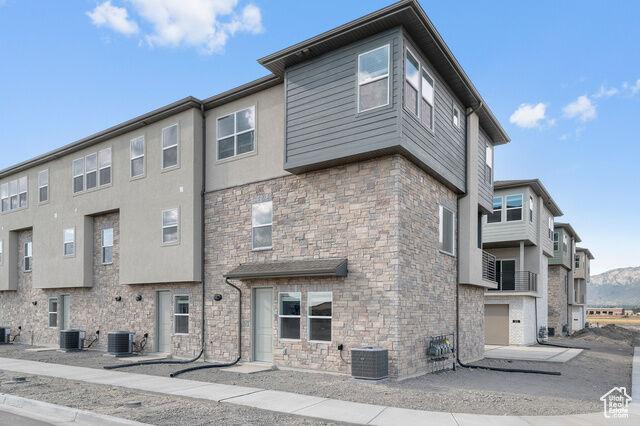 Property Photo:  560 Buffalo Grass Ln  UT 84042 