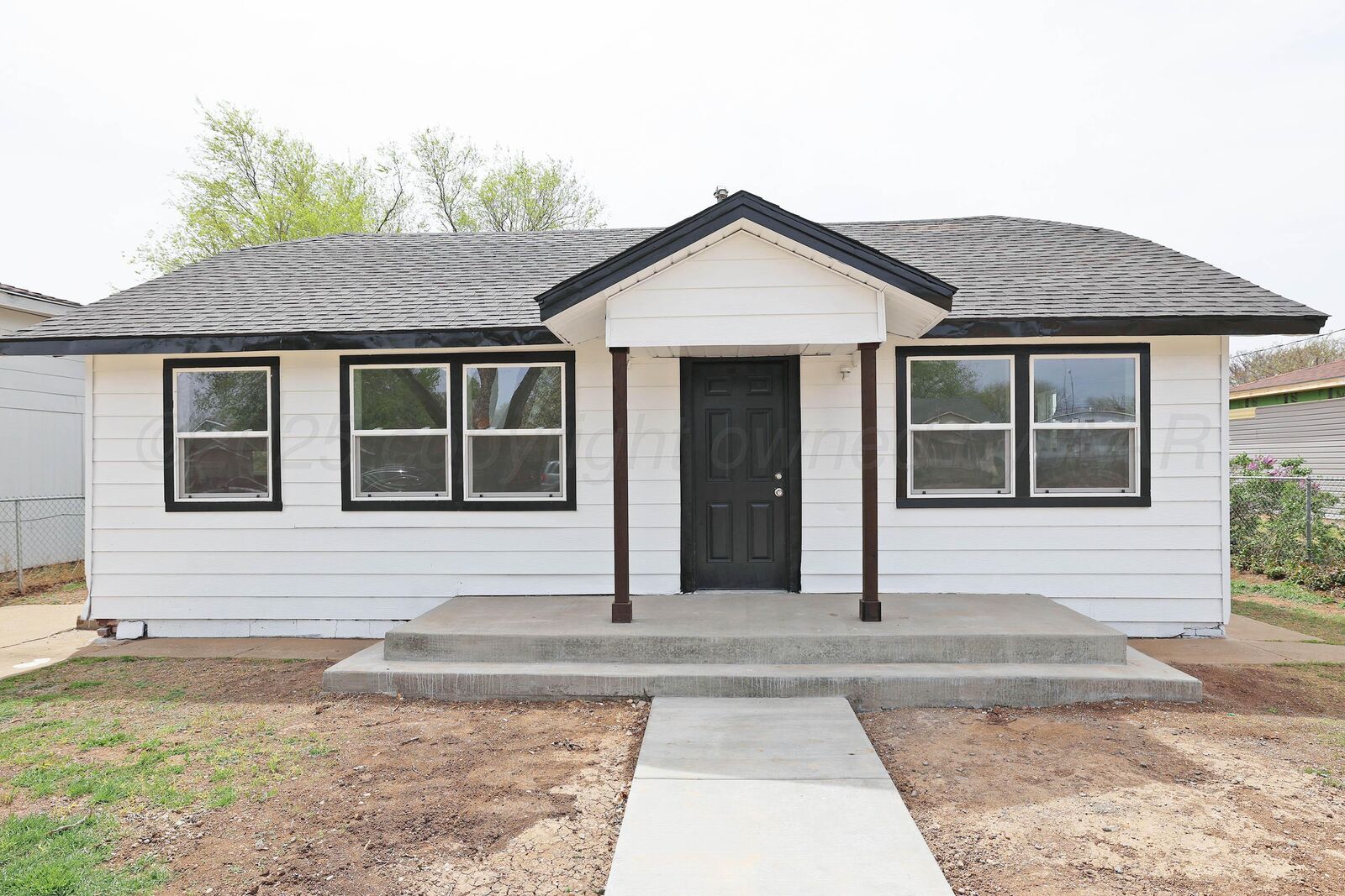 Property Photo: 1516 SE 7th Avenue TX 79102-3618