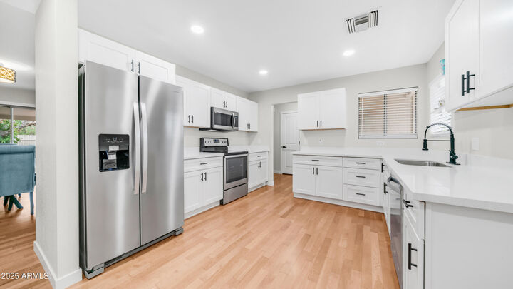 Property Photo:  4922 W Gail Drive  AZ 85226 