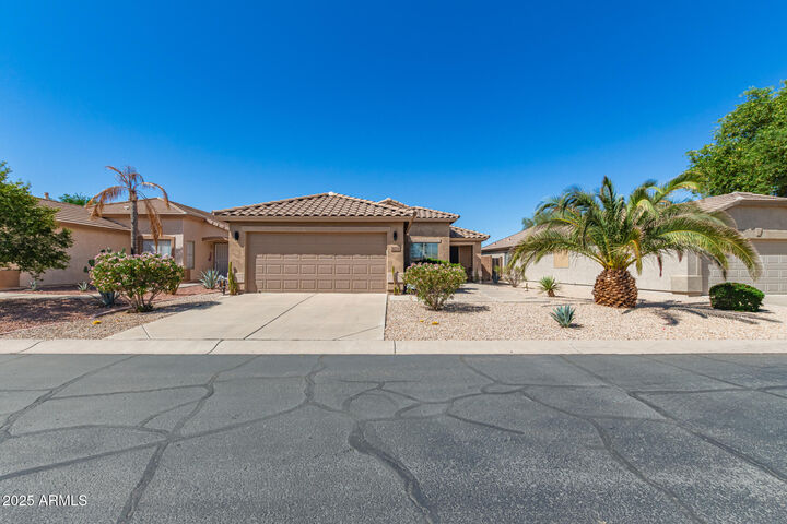 Property Photo: 30374 N Sunray Drive AZ 85143