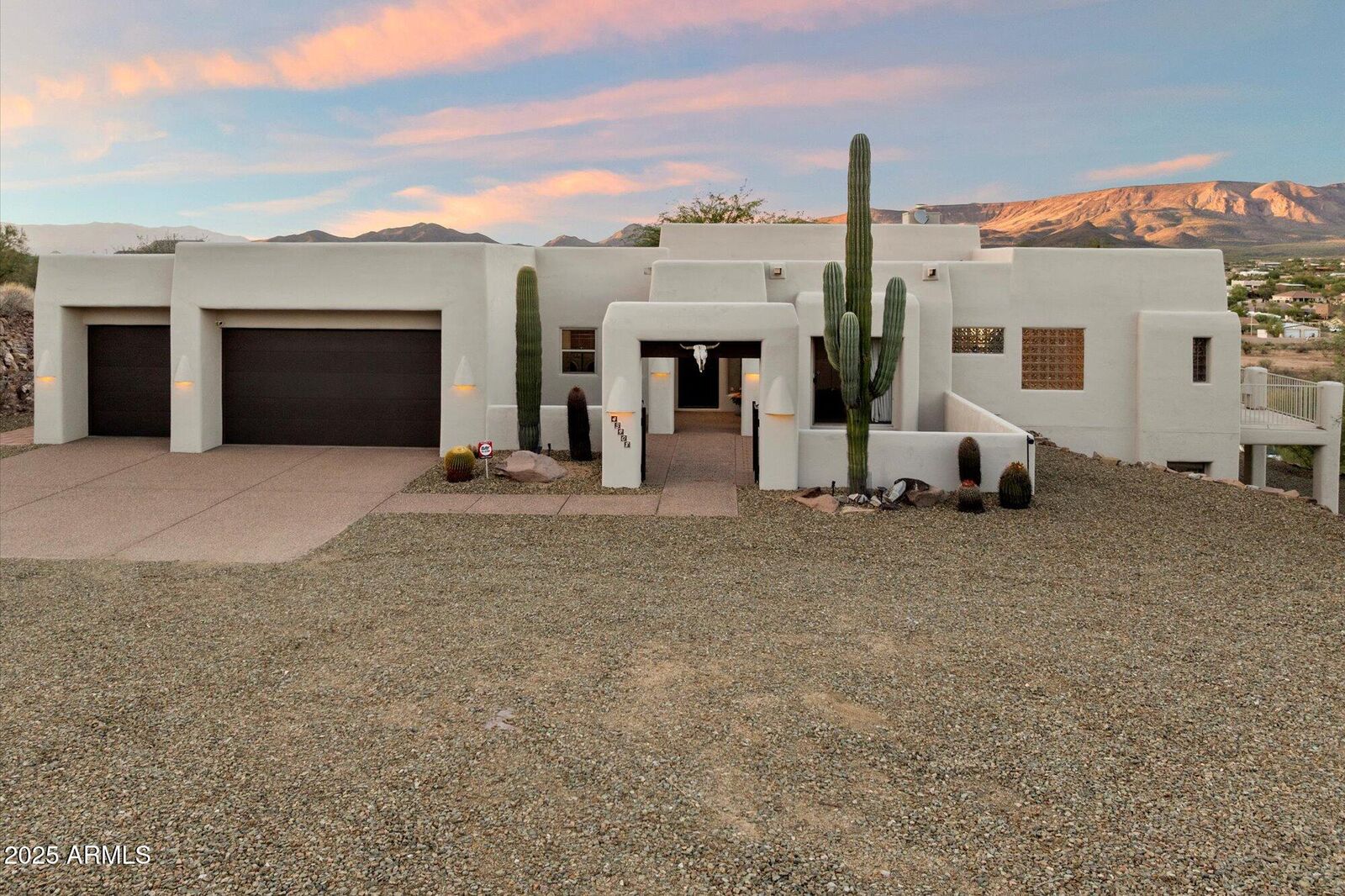 Property Photo:  43908 N 10th Street  AZ 85087