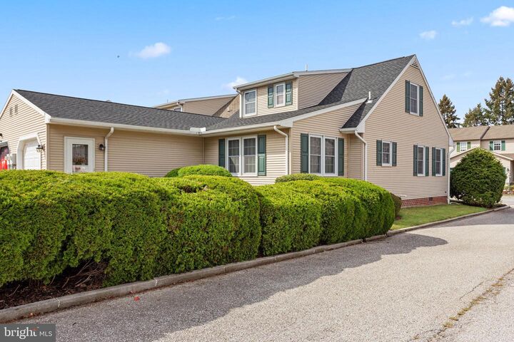 Property Photo:  59 E Elm Avenue  PA 17331 