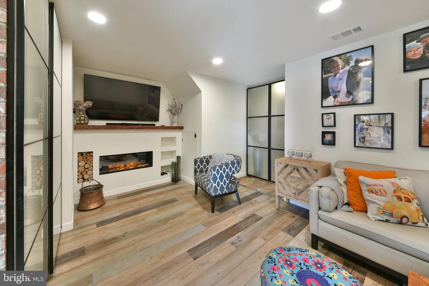 Property Photo: 2864 E Bristol Street PA 19137