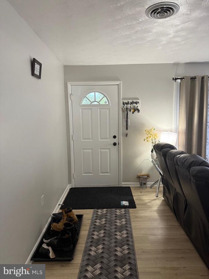 Property Photo:  2408 Swatara Street  PA 17104 