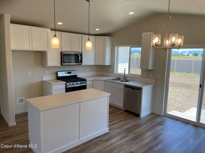 Property Photo:  6096 Pelican Loop  ID 83858 