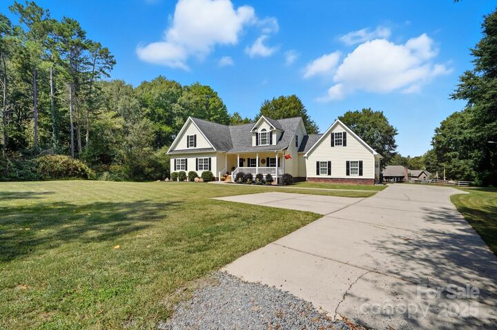 Property Photo:  710 McDowell Place  NC 28164 