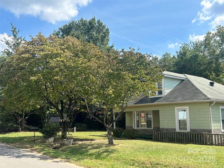 Property Photo:  335 Catawba Avenue  NC 28036 