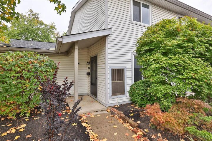 Property Photo:  1032 E Crescentville Road  OH 45246 