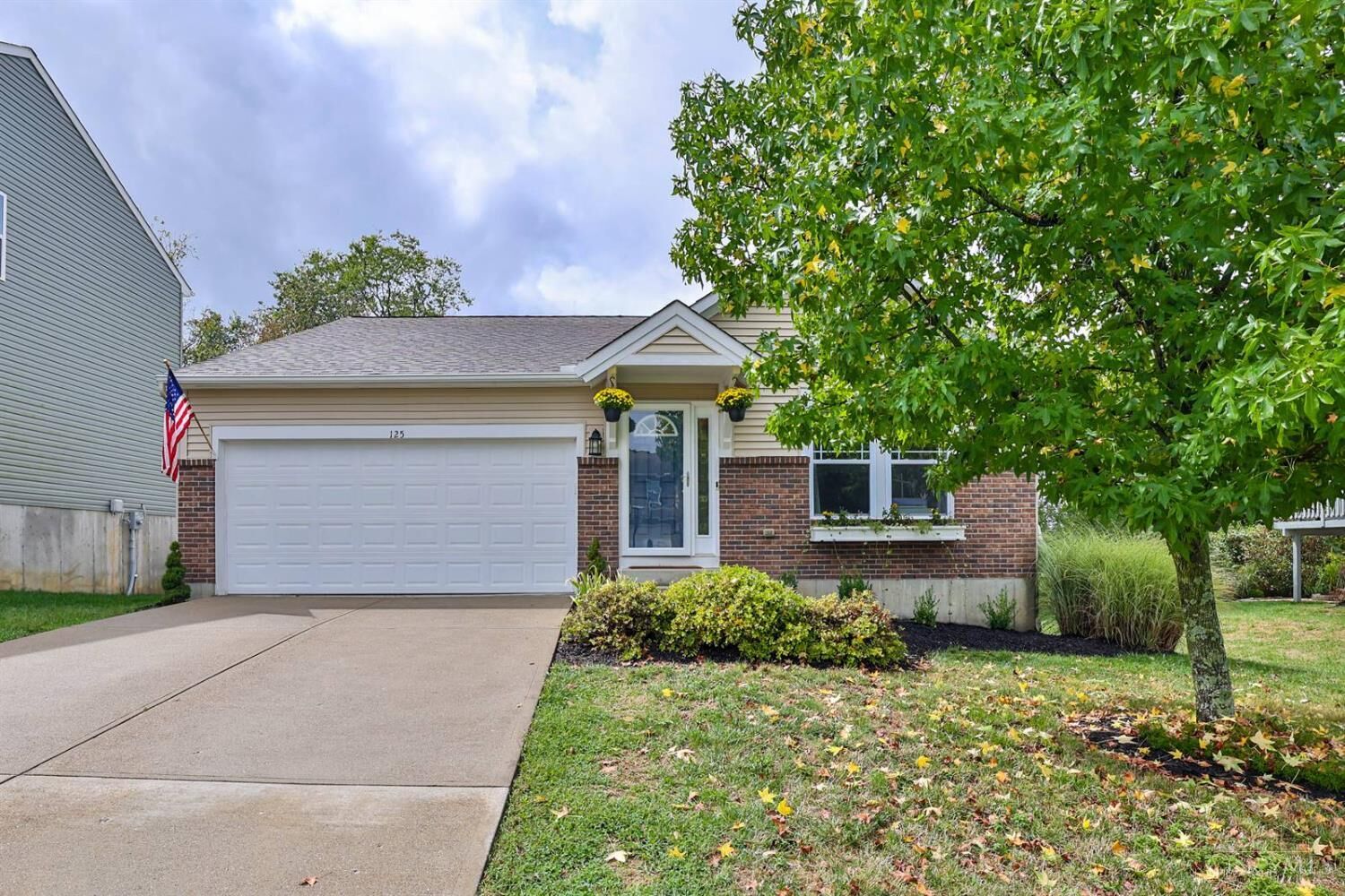 Property Photo: 125 Regatta Drive OH 45157