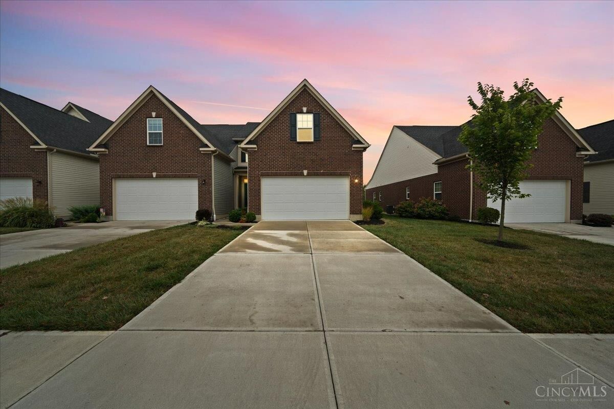 Property Photo:  7908 Pinnacle Point Drive  OH 45069 