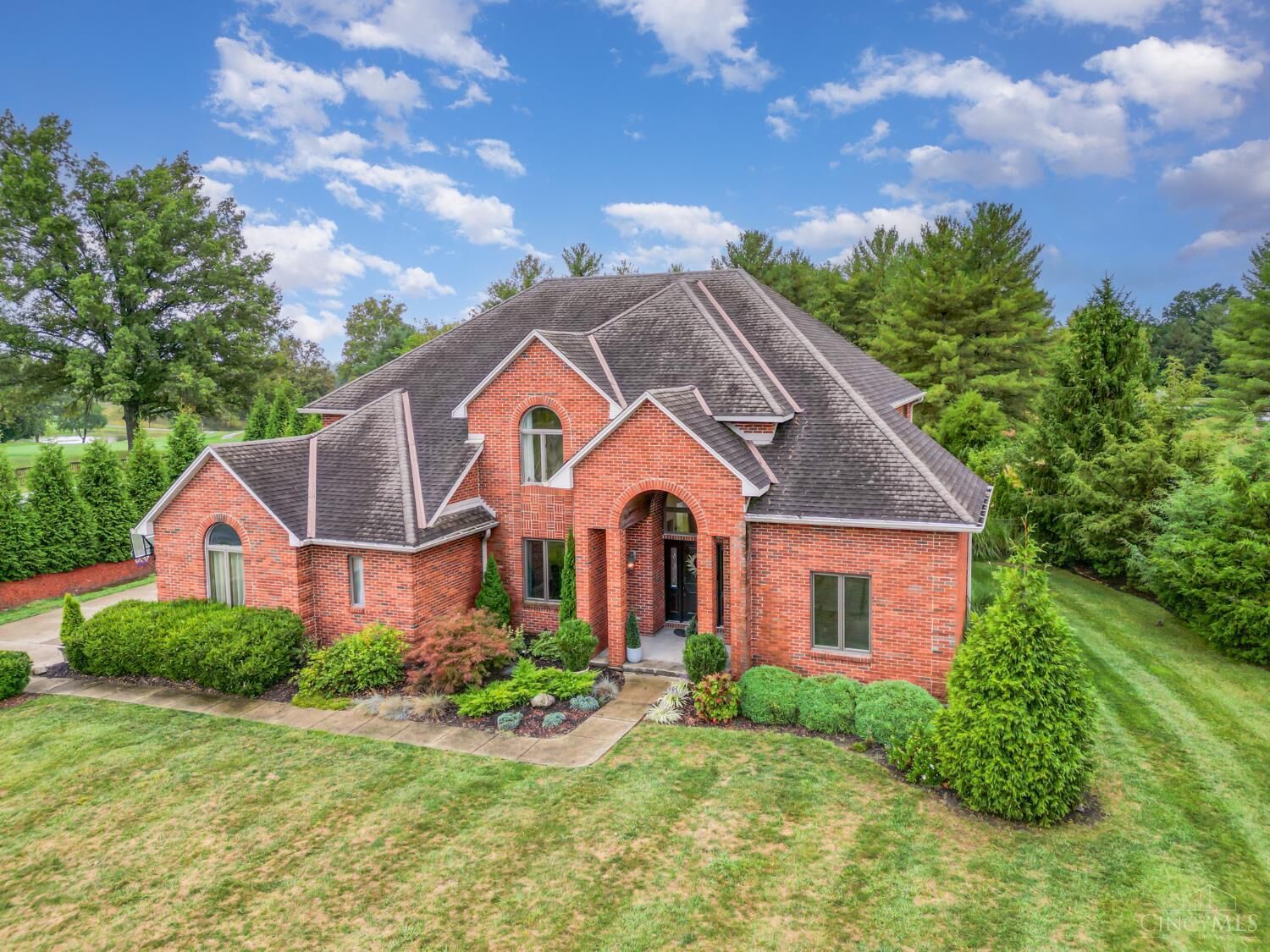 Property Photo: 933 Country Club Drive OH 45245