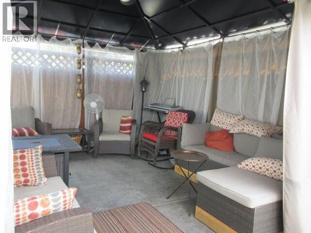 Property Photo: 415 Commonwealth Road 248 BC V4V 1P4