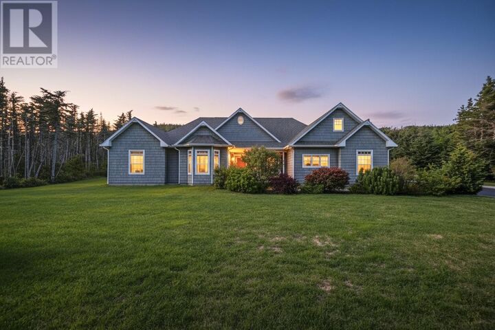 15 Pondside Road  Bristols Hope NL A1Y 0A7 photo