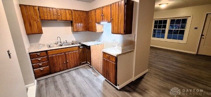 Property Photo:  520 S Smithville  OH 45403 