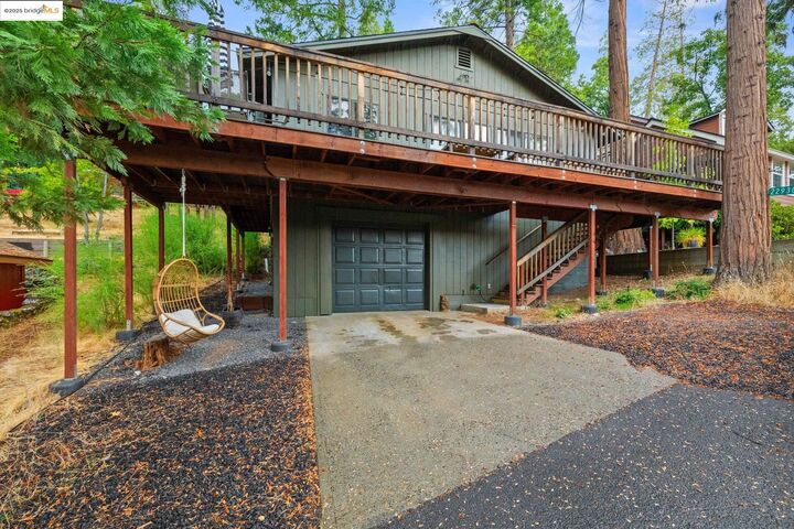 Property Photo: 22930 Placer Dr CA 95383