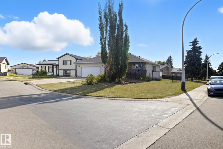 Property Photo: 5109 46 Street AB T0A 0K0