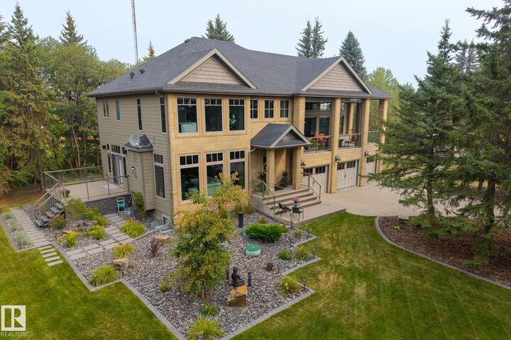 Property Photo:  26028 Meadowview Drive  AB T8T 0K8 