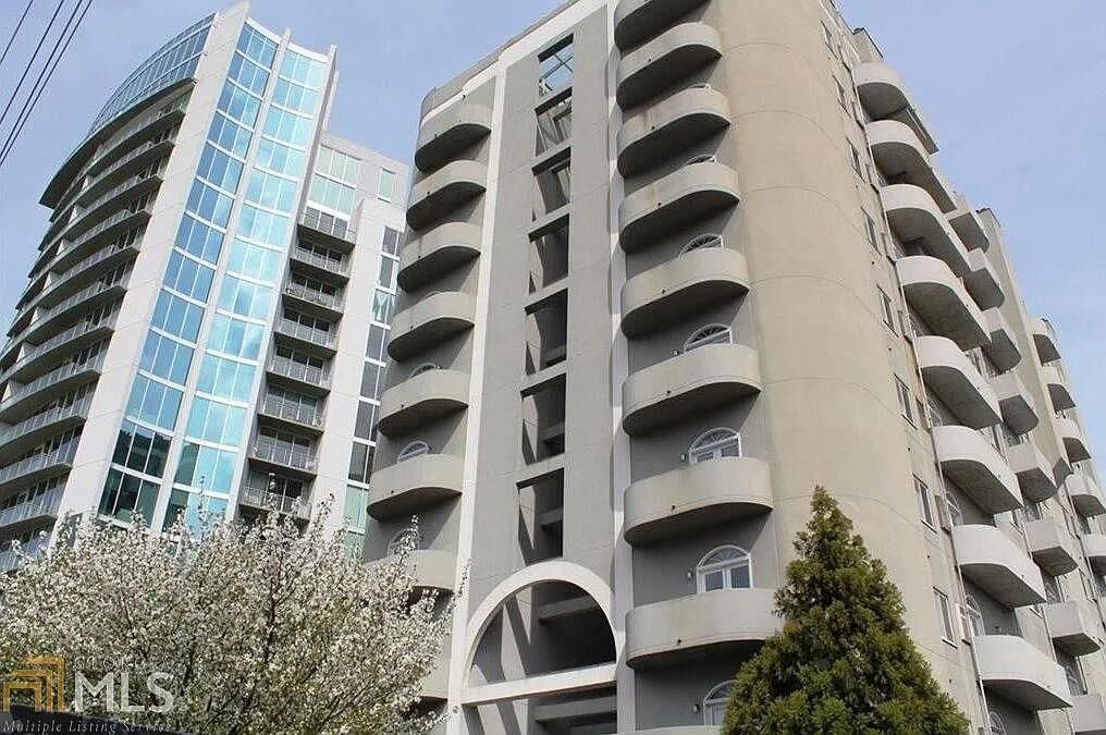 Property Photo:  2161 Peachtree Road NE 401  GA 30309 